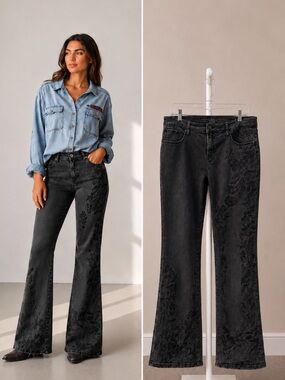 Chico’s So Slimming Girlfriend Flare Jeans Black Tonal Embroidered Stretch 2R